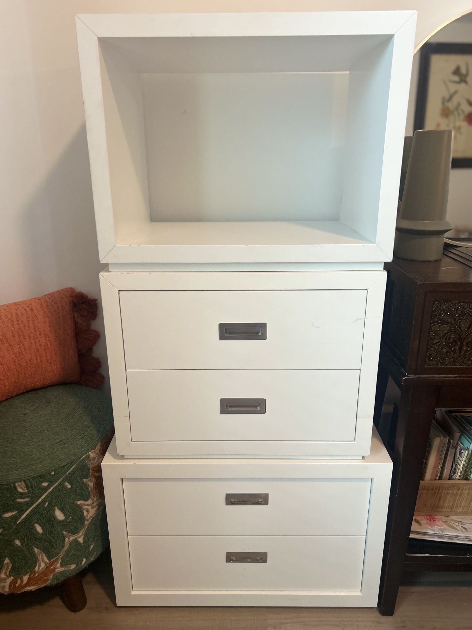Dresser And Cubby