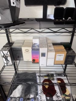 Men’s and woman’s bulk perfumes