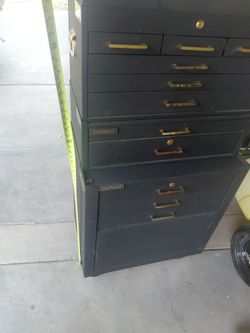 TOOL BOX 3 PICES