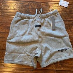 essentials shorts fear of God
