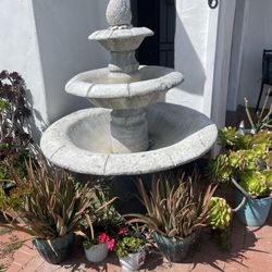 Large Fountain