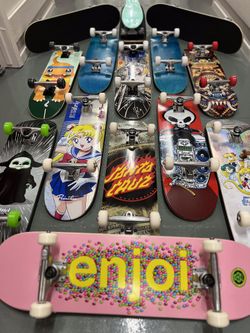 Graphic Custom And Prebuilt Skateboards 