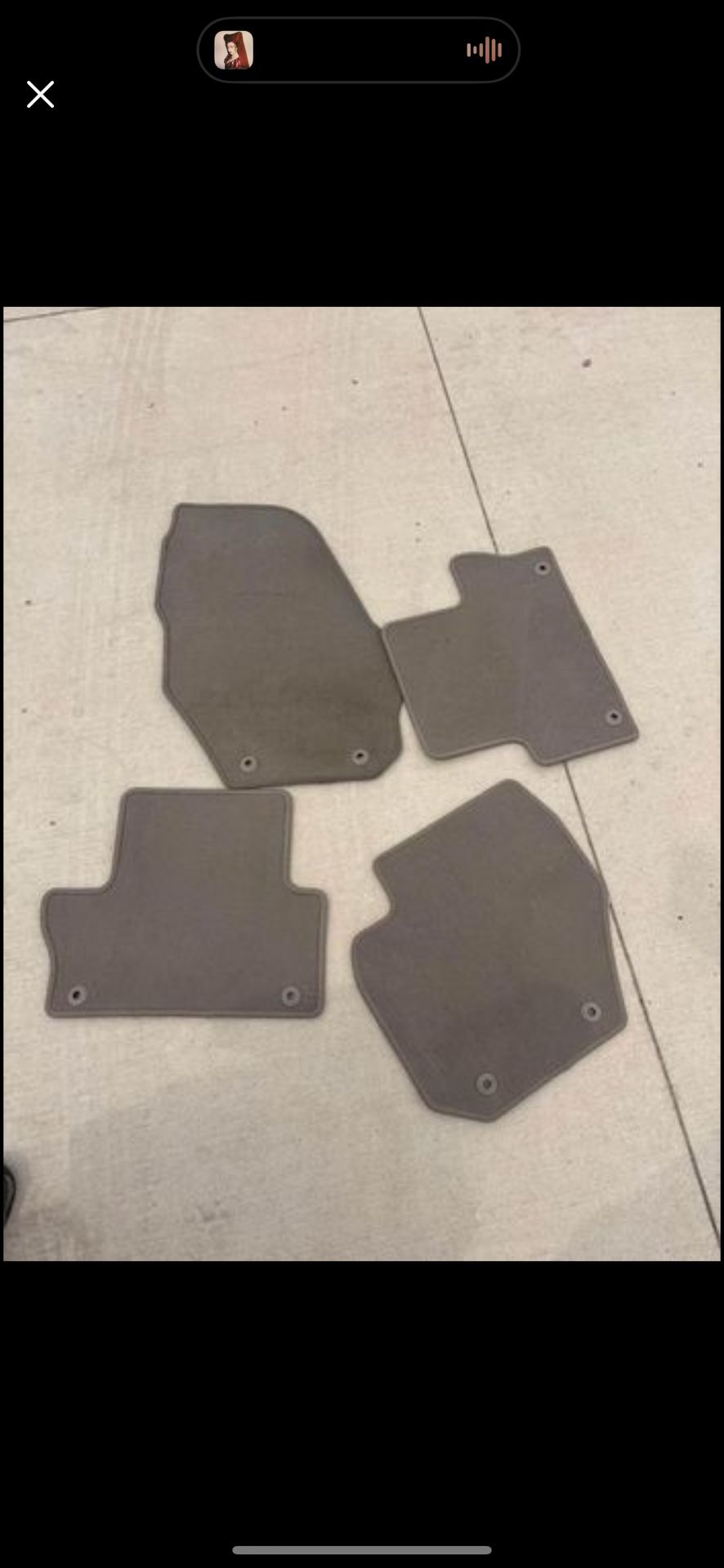 2011 volvo xc60 floor mat set