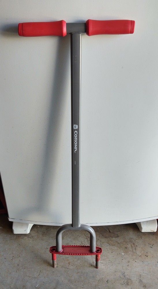 Manual Corona Aerator. 2-10-25