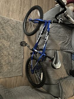 Little kids blue bike