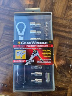 GearWrench 23 Pc. Metric Pass-Thru Socket Set & Bit Set