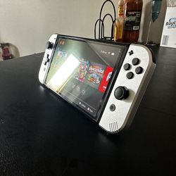 Switch OLED (bundle Available Too)