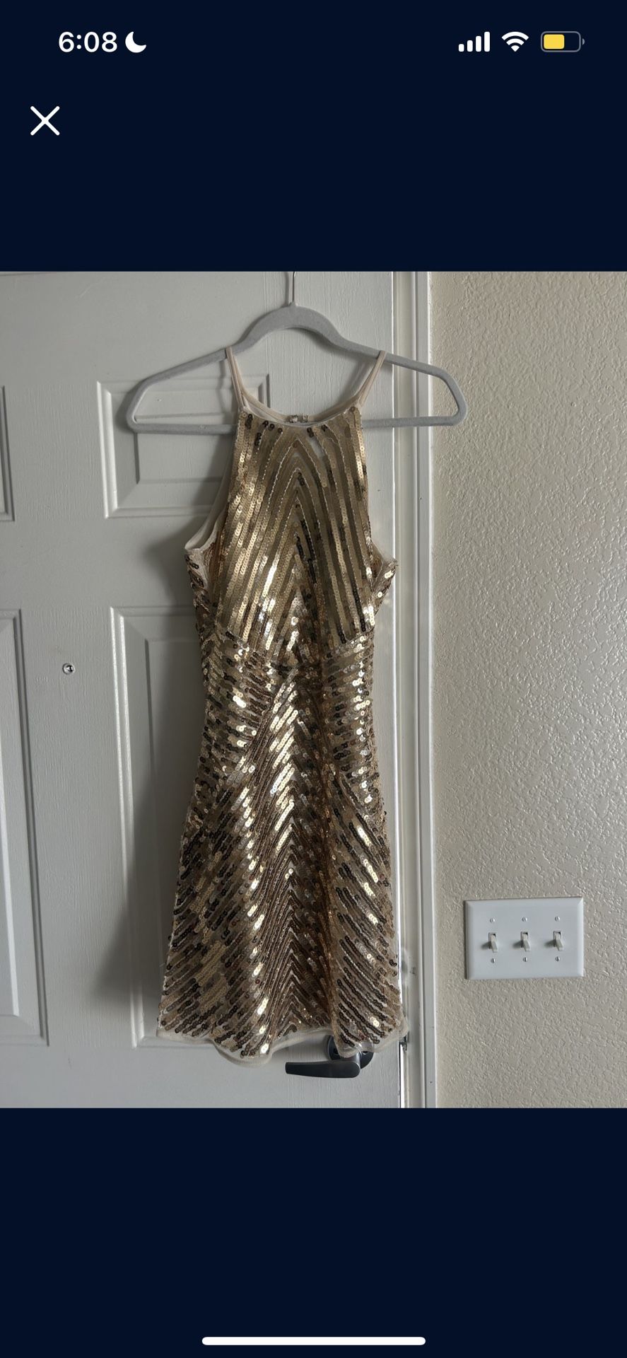 GOLD LULUS DRESS SIZE XS