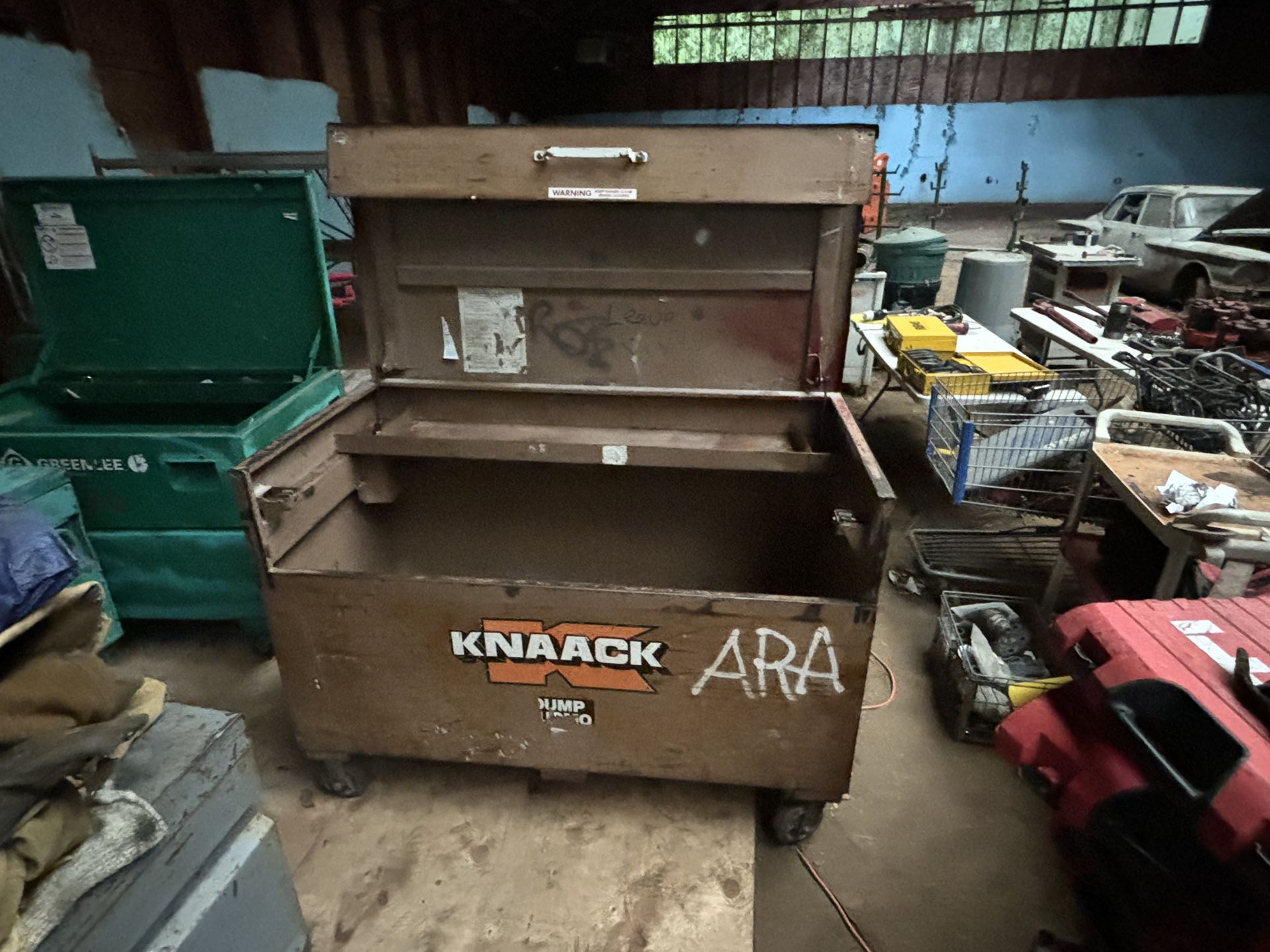 Knaack Job Site Box 30” H x 60” L x 30” W