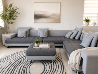 **3-Piece Contemporary Sectional Sofa with matching Ottoman - Clean, Smoke-Free, Pet-Free Home**