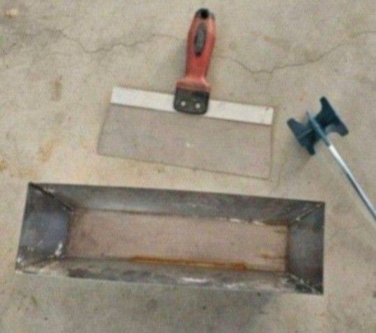 Mud Pan, Mixer, Scraper