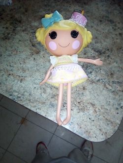 Lalaloopsy 2014 candle slice o' cake
