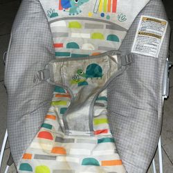Baby Rocker/ Vibrating Seat 