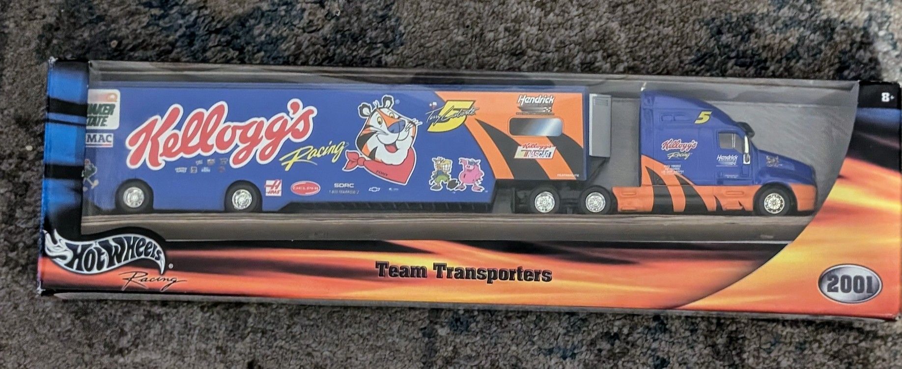 2002 HOT WHEELS KELLOGG'S TEAM TRANSPORT TONY LABONTE #5 NASCAR SCALE 1/64-NIB

