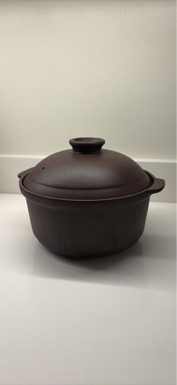 Dark Brown Clay Donabe Pot with Lid