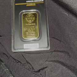 1 ounce of 24k gold