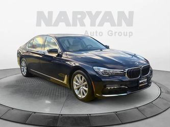 2018 BMW 740i