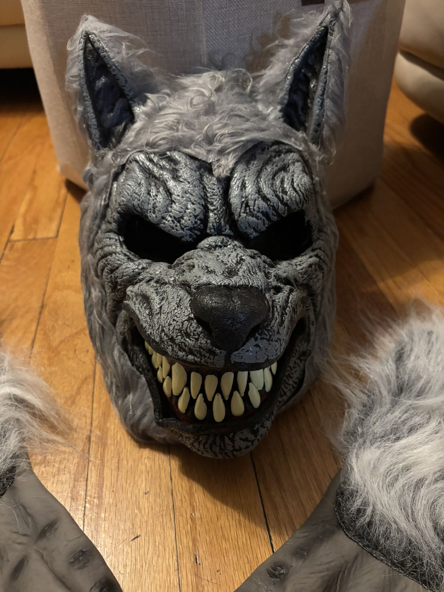 Halloween Wolf Mask And Gloves