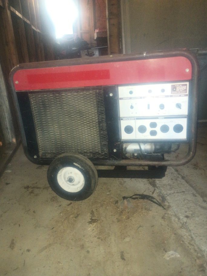 Honda ES6500 LIQUID COOLED GENERATOR