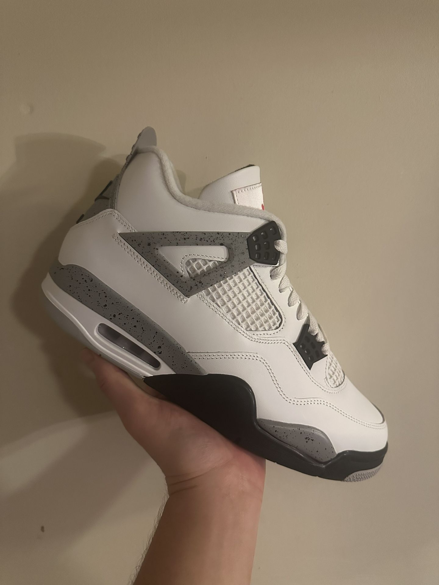 Jordan 4 White Cement