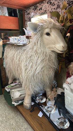 Shabby chic Farmhouse Life-Size Decorative Sheep bench/end table