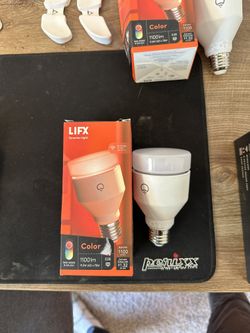 LIFX A19 Smart Bulb 