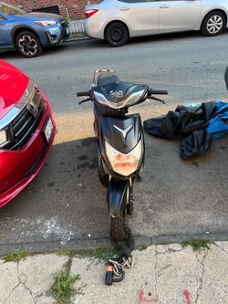 Electric moped