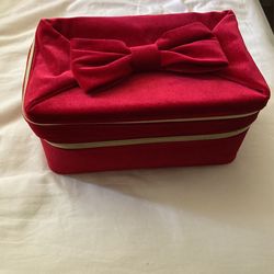 Estée Lauder Makeup Travel Bag