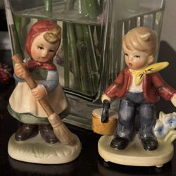 Set Of 2 1950 Vintage Porcelain Figurine Napco