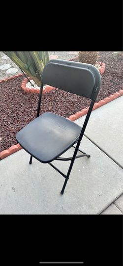 Chairs N tables