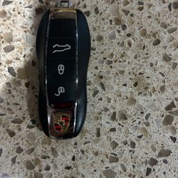Brand New Porchse Key