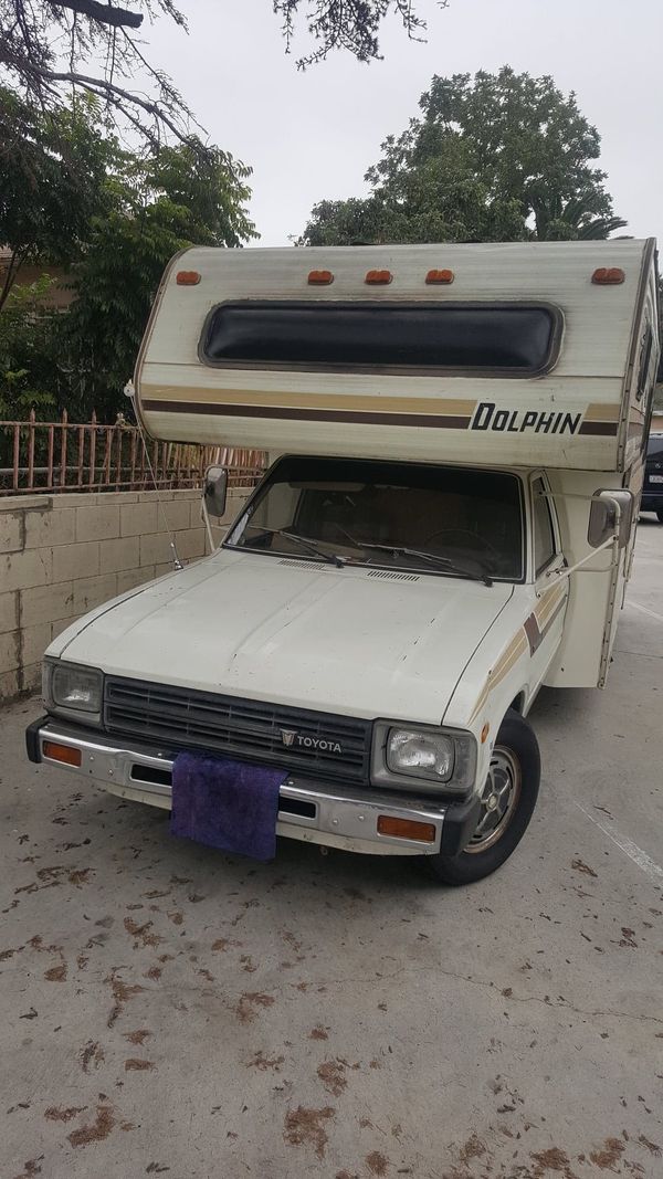 Toyotita motorhom 1982 31. 000 millas for Sale in Los