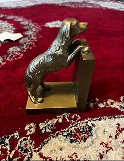 decorative dog bookend