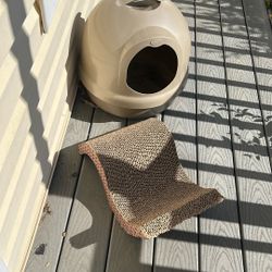 Cat Liter Box And Scratching Pad