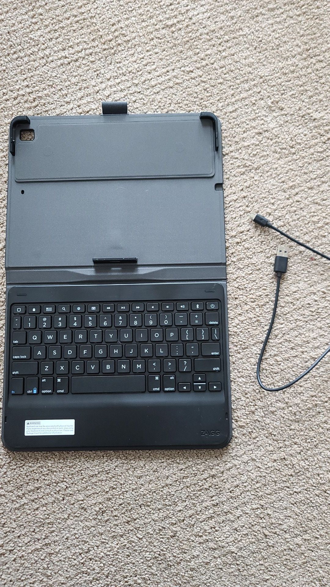 Zagg ipad Bluetooth keyboard case. Holds apple pencil.