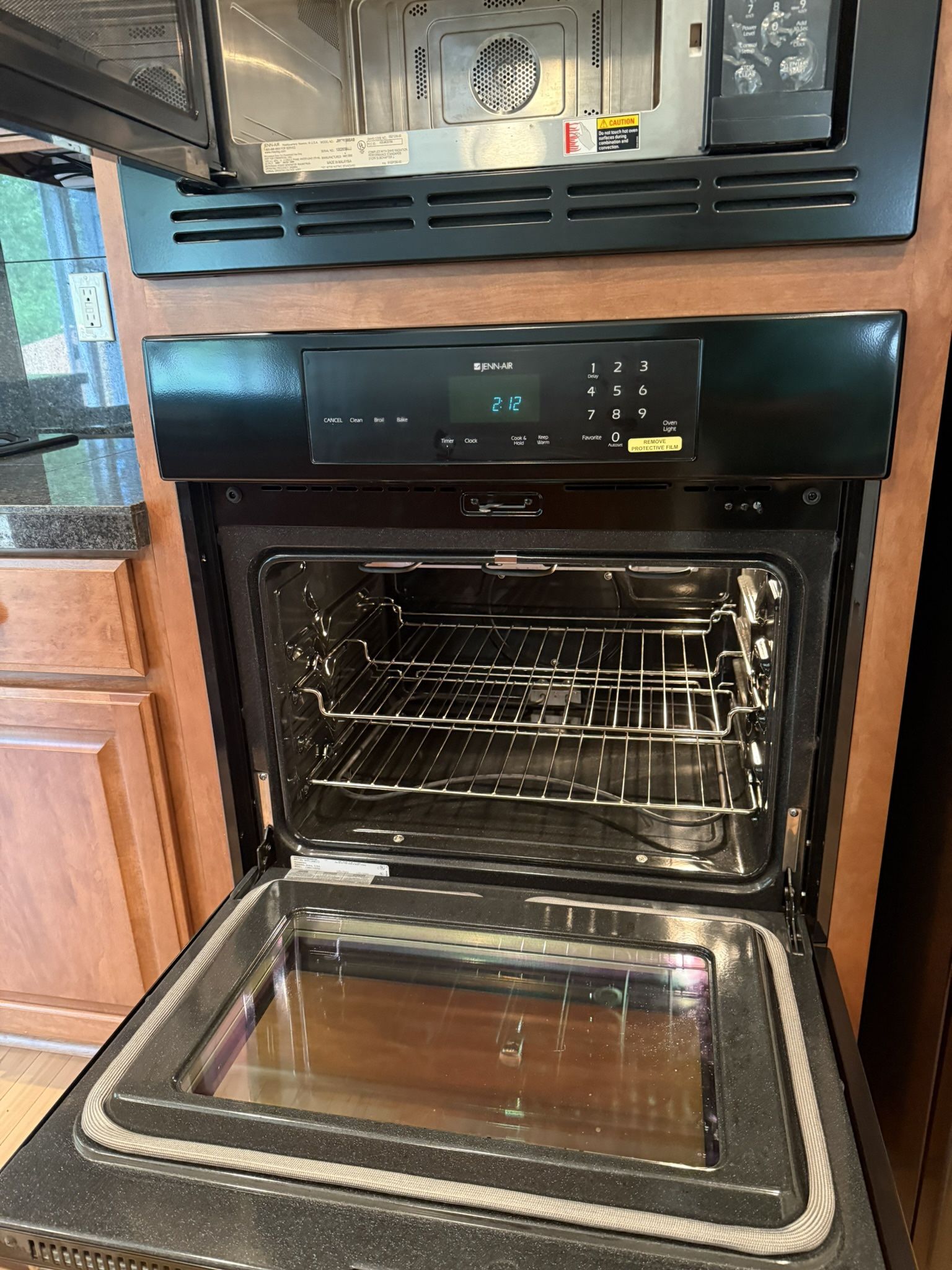 Jen air Wall Oven and microwave