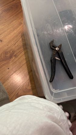 Pliers