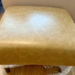 Excellent Rivet Ava Mid-Century Modern Leather Square Ottoman, 25.6"D x 25.6"W x 15.7"H, Caramel