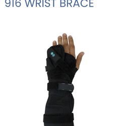 916 Univeral  WRIST BRACE (64pcs)