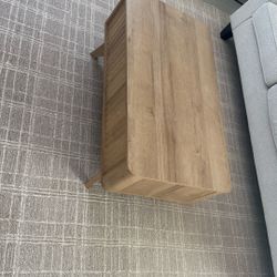 Oak Coffee Table (lift-top)