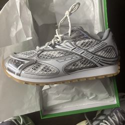 New Size 10 Bottega Veneta white and silver trainers