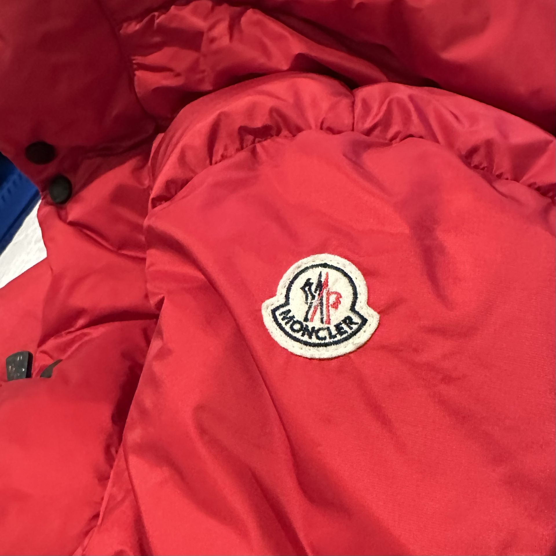 Moncler Kids Down COAT - So stylish And Warm!!