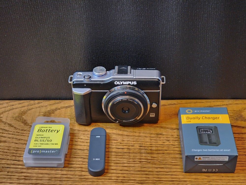 Olympus Pen E-PL1 Mirrorless Digital Camera