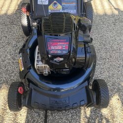 Troy Bilt 6.75 163cc Gas Powered Push Lawn Mower 