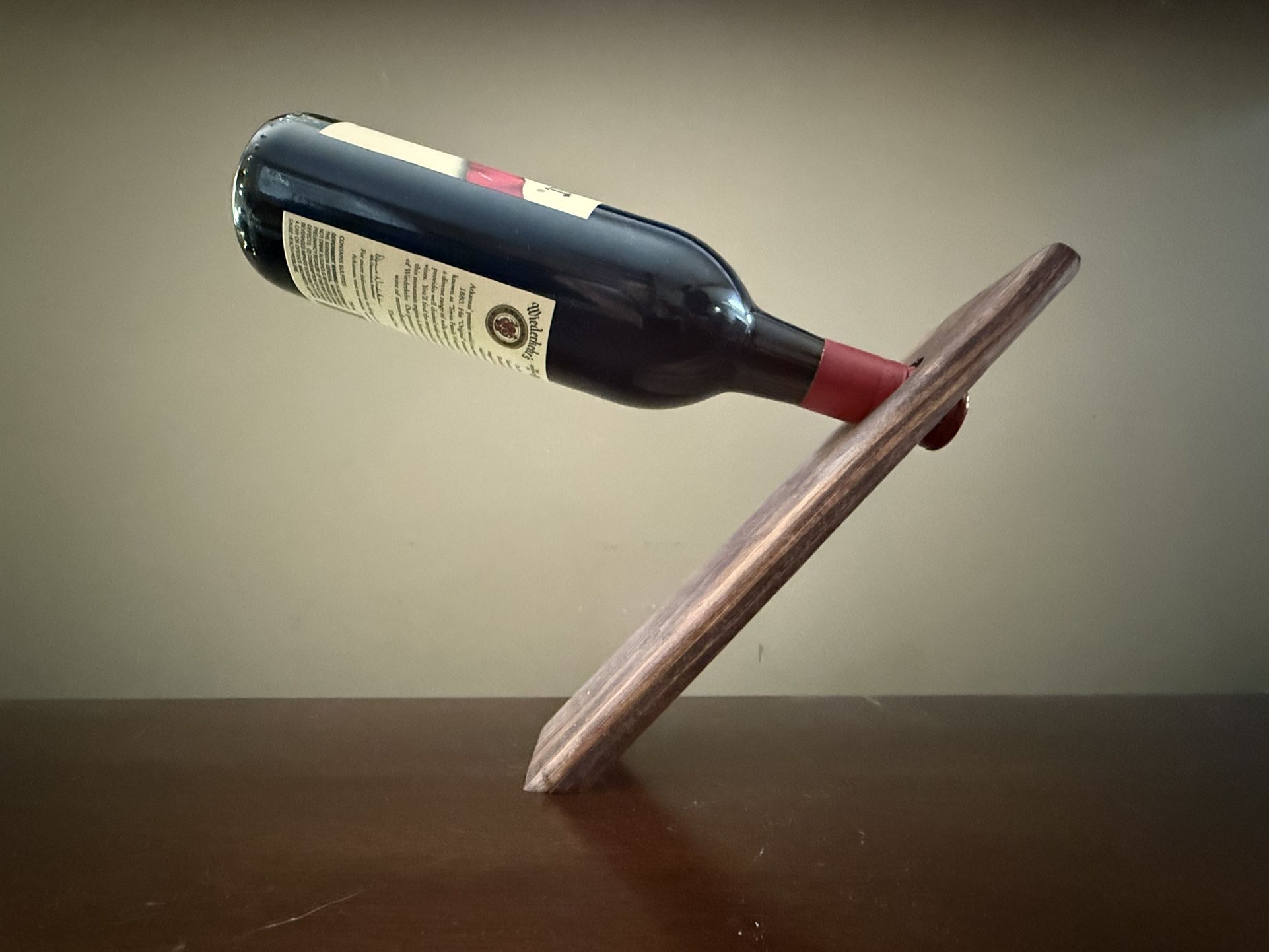 Floating Wine Holder
