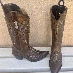 Gypsy Girl by Corky’s Tijuana Brown Distressed Leather Boots With Crosses Size 8