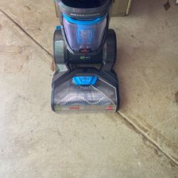 Almost new Bissell revolution, pet pro heat 2X