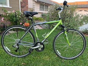 Trek Multitrack Hybrid Bike