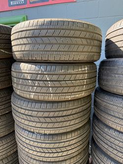 215/50r17 Michelin tires en Excelentes Conditiones de Vida las 4