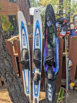 Water skies 🎿